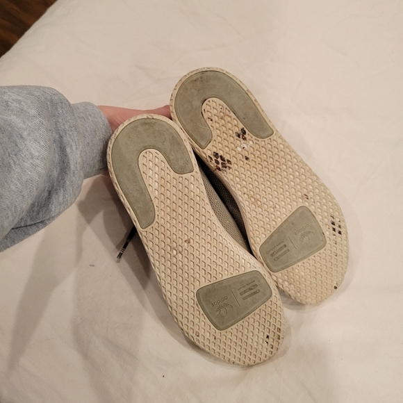 Pharrell Williams adidas - Picture 3 of 5